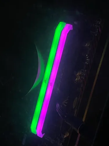 Memória RAM Corsair Vengeance RGB RS, 16GB (1x16GB), 3200MHz, DDR4, CL16, Preto - CMG32GX4