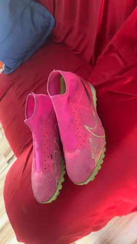 Chuteira Nike 39,