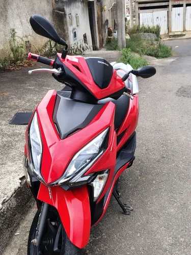 Moto elite