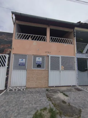 Vendo casa em rua pública oportunidade para sair do aluguel