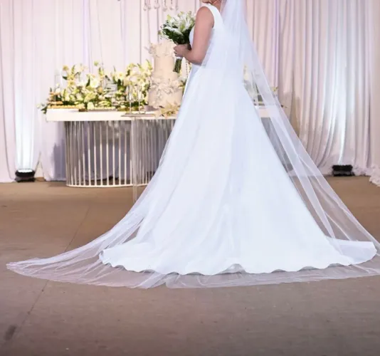 Vestido de Noiva em Zibeline | Tamanho G