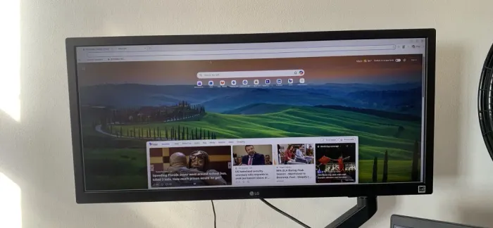 Monitor ultrawired 27 polegadas