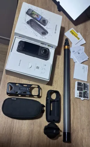 Camera Insta360 X4 8k30/5.7k60 72mp