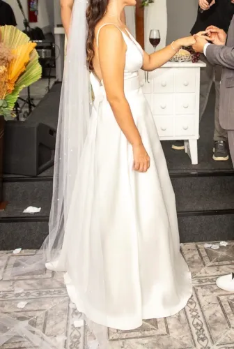 Vestido noiva - tam.P - KOJI - com veu, laço e saiote