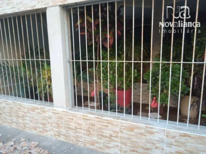 Casa com 3 quartos à venda, 350 m²- Guaranhuns - Vila Velha/ES