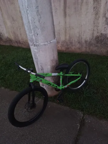 aceito troca em celular do mesmo preço da bike