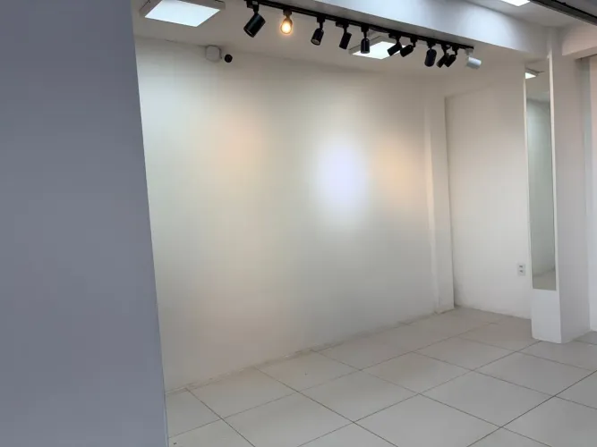 SALA COMERCIAL NO CENTRO
