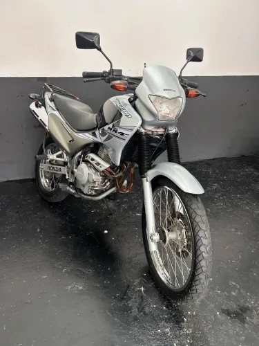 HONDA FALCON 400 ( 2008 ) confira ! 
