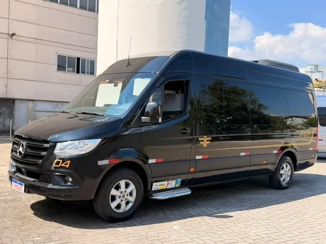 Mercedes-Benz Sprinter 417 Furgão Ext. L.t.a Die. (e6) 2024