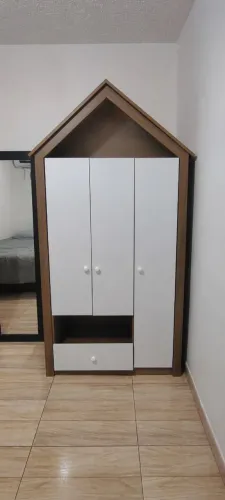 Vendo guarda roupa infantil