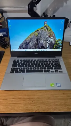 Notebook Dell Inspiron 14 | i7 8ª Geração | 16GB RAM | NVIDIA MX150 | SSD 256GB + HD 1TB