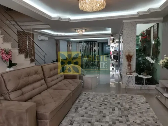 Sobrado - Porto Belo SC
