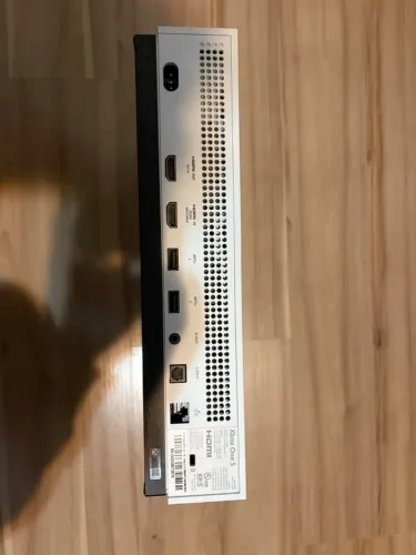 Xbox One S