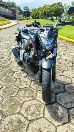 Vendo Honda CB 300f Twister abaixo da FIPE