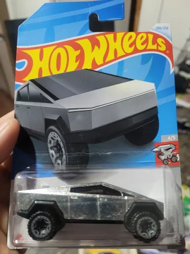 Cyber Truck Hot Wheels