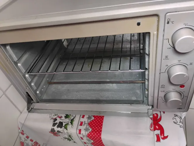 Forno elétrico Britânia 32litros