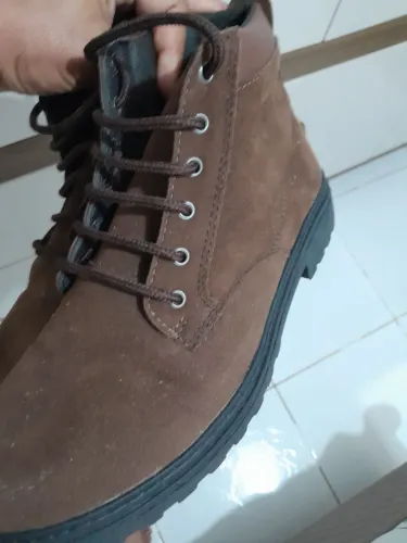 Bota masculina
