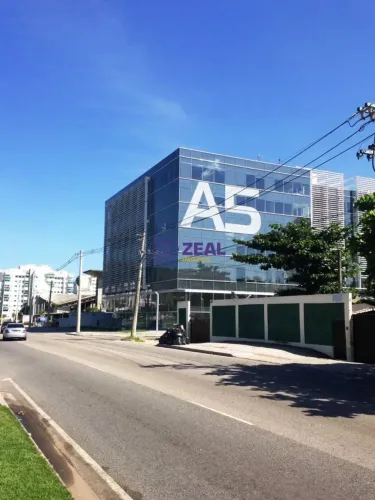 Salas Comerciais Mobiliadas no A5 Offices Recreio dos Bandeirantes