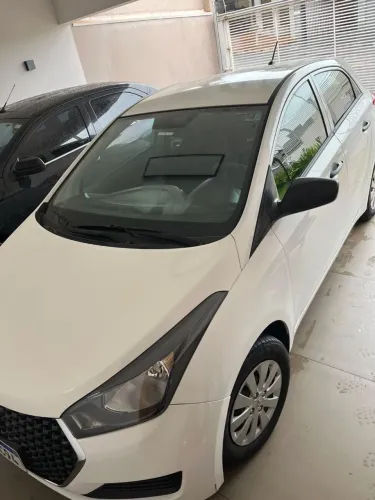 Hyundai HB20 Unique 1.0 Flex 12V Mec. 2019