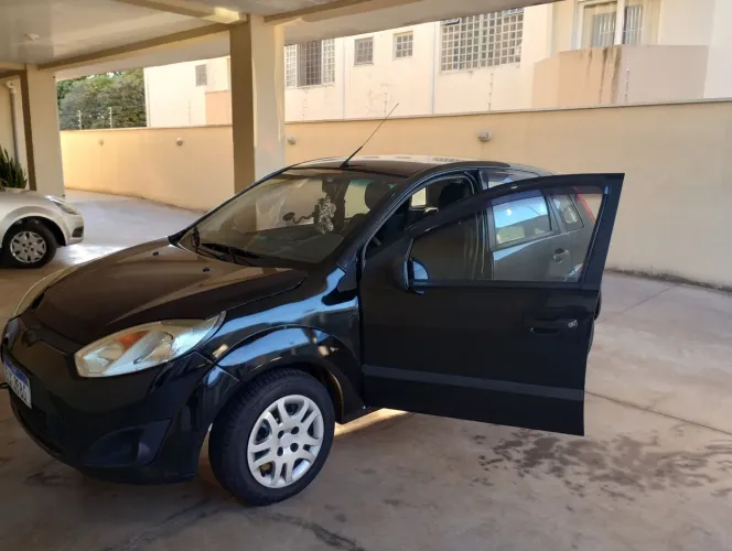 Ford Fiesta 1.0 8V Flex/class 1.0 8V Flex 5P 2011