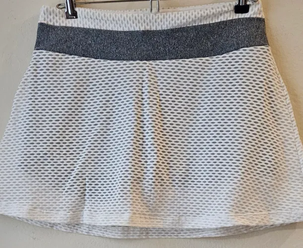 Saia short