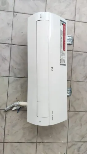 Evaporadora - LG Dual 12kBtus Inverter