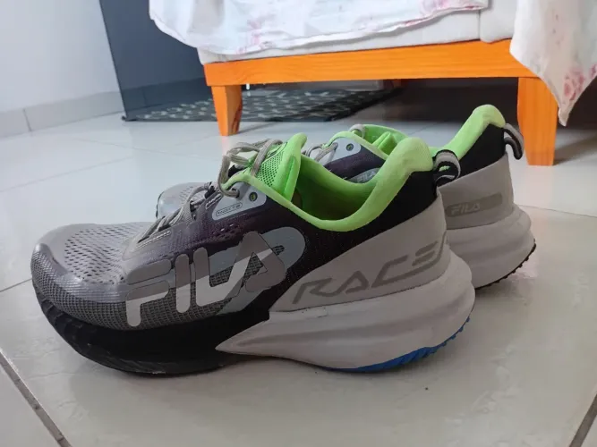 Fila racer t2 tamanho 40