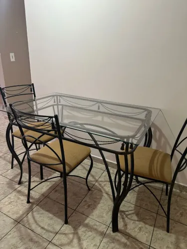 Conjunto de mesas de ferro jantar centro e canto
