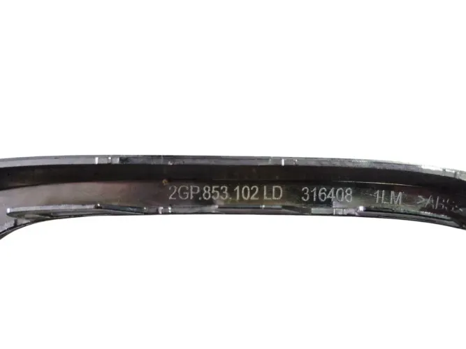 Moldura Farol Milha Lado Direito Volkswagen Tcross 2020/2024 Cromado Direito