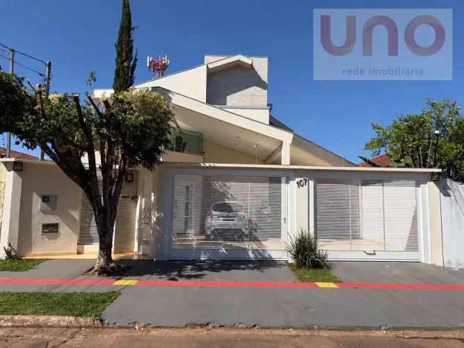Casa no Taveiropolis com Banheira - Campo Grande