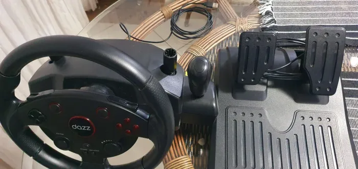 ? Volante Gamer Dazz com Pedais - Excelente Estado