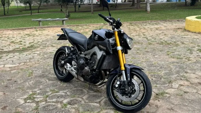 YAMAHA MT-09 850CC 2015