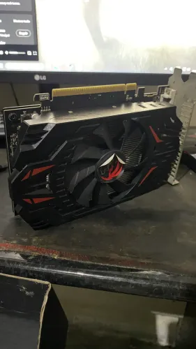 Placa de video Rx 550