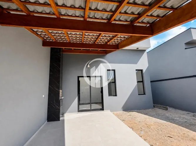 Casa Térrea à Venda com 3 Dormitórios sendo 1 suite em Itupeva/SP