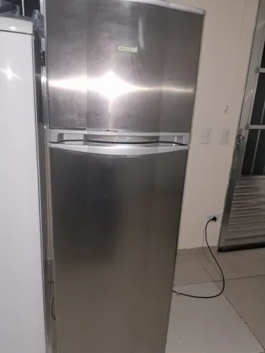 Geladeira consul Frost free. Parcelo no cartão de crédito