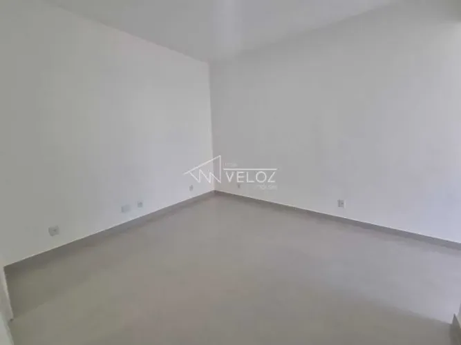 Apartamento - / Residencial / Botafogo