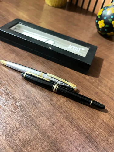 VENDO UMA MOUNT BLANC/ E UMA CROWN ( VENDO SEPARADO TAMBÉM)
