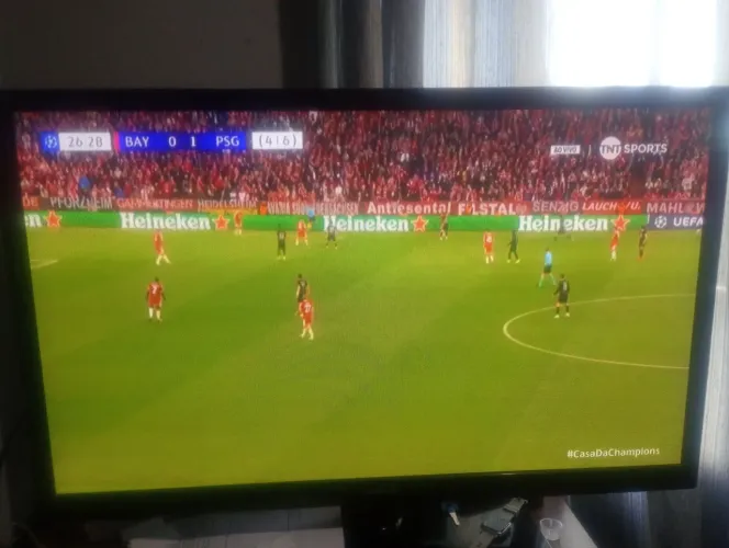 Vendo televisão Samsung 49 polegadas 