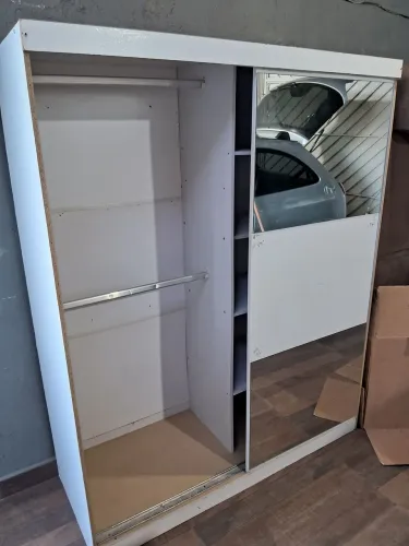 Guarda roupa solteiro