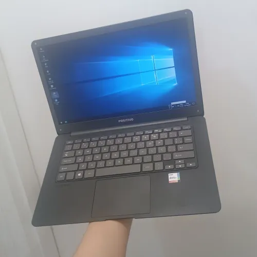 Notebook positivo funcionando tudo perfeitamente