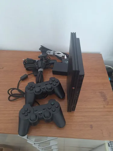 PlayStation 2 Slim Completo + 2 Controles + Adaptador HDMI e Acessórios