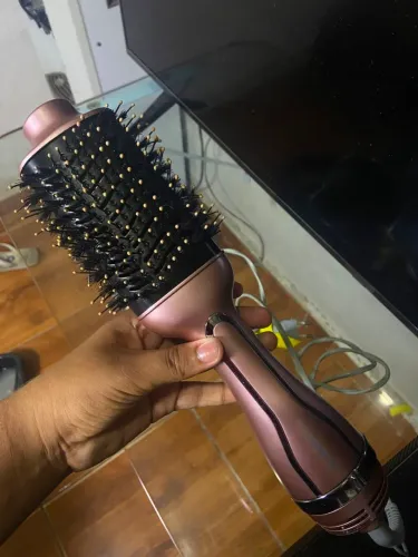 Vendo escova secadora