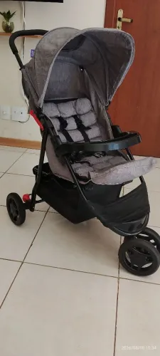 Carrinho de bebê Cosco