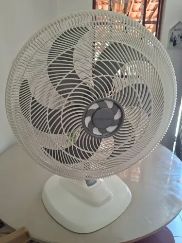 Ventilador de Mesa Ventisol Turbo 6 - 50 cm - 220V