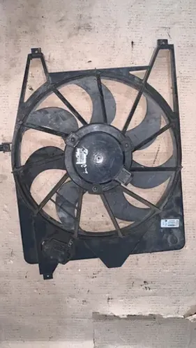 Ventilador do Radiador Sandero/Logan 2007 à 2014 - *3