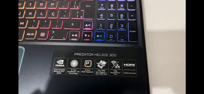 Acer Predator Helios 300 ( Leia o anúncio. )