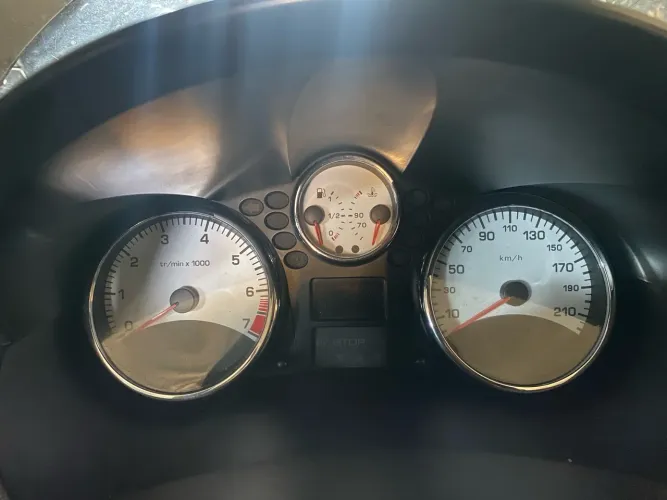 Peugeot 207/2011, painel  instrumento .