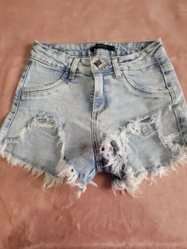 Shorts jeans lavagem clara INUPTO 