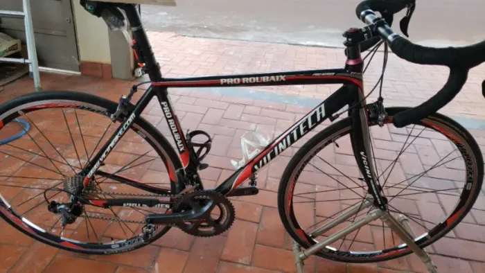 # BICICLETA VICINITECH PRO ROUBAIX SHIMANO ULTEGRA #