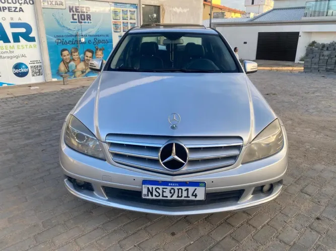 Mercedes-Benz C-180 Kompressor Classic 1.6 16V Aut. 2010
